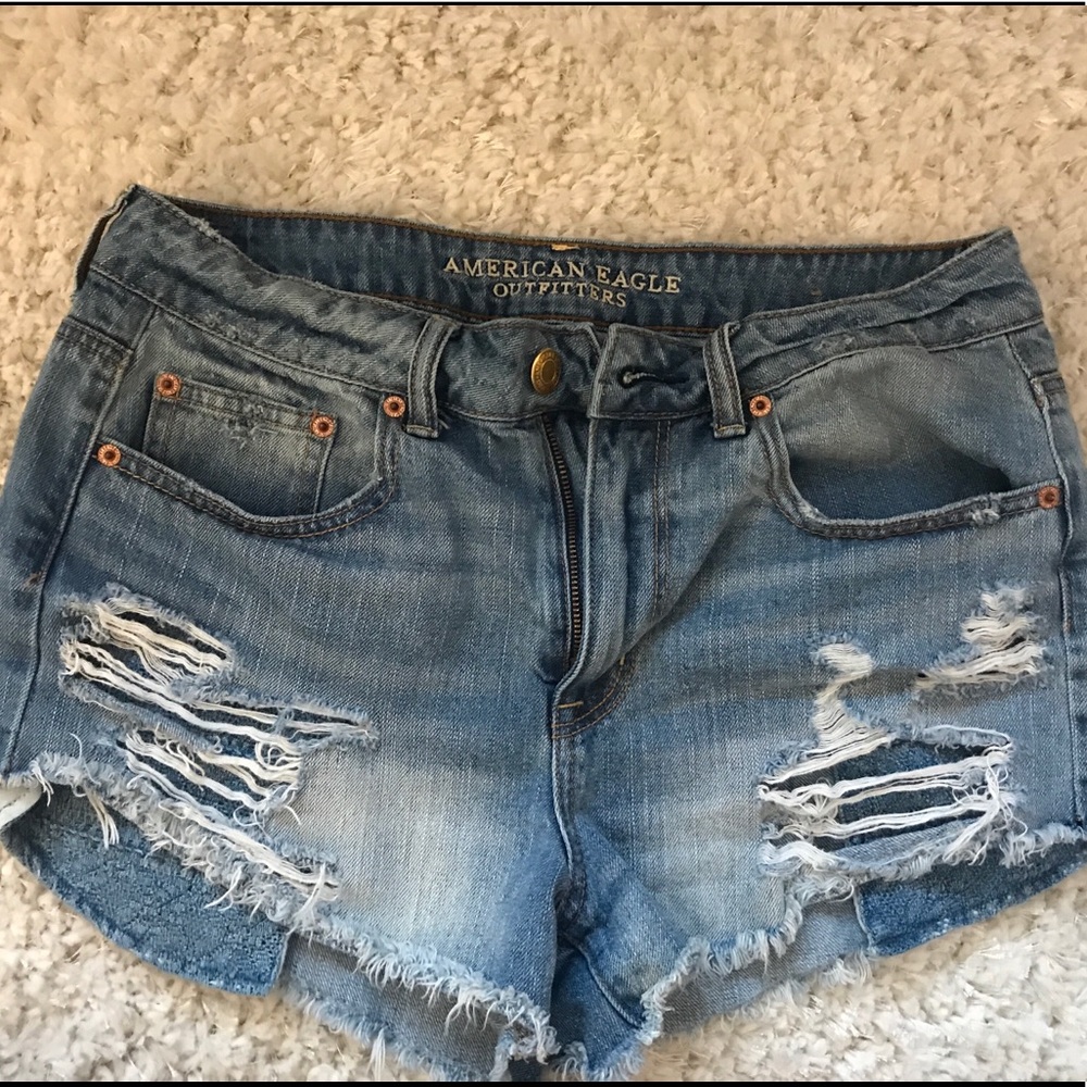 American Eagle “High Rise Festival” short. Size 10
